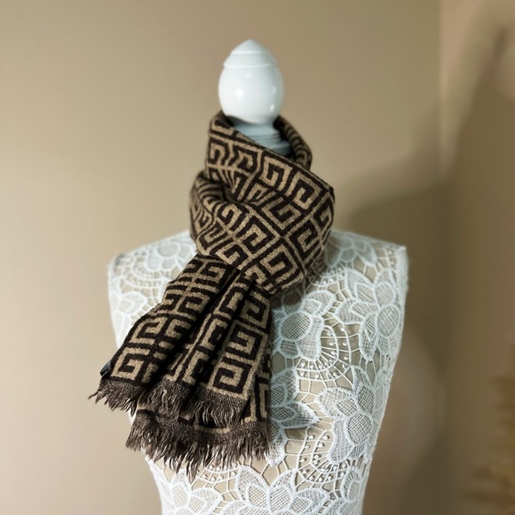 Authentic Givenchy Scarf - Picture 10 of 13